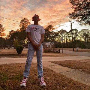 Meet your Posher, Jeremy